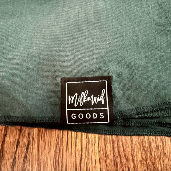 Milkmaid Goods Robe & Swaddle Set - Picture 2 of 5